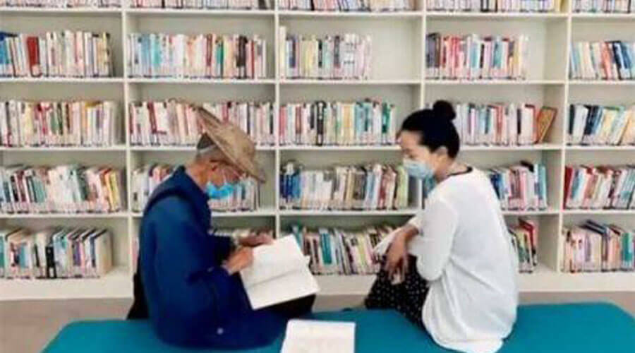 3.45万㎡的图书馆,闭馆日为84岁老农一人开放 3.45万㎡的图书馆,闭馆日为84岁老农一人开放
